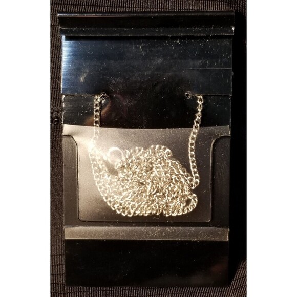 Vtg Gallo Pewter 24" Necklace Skulls Forming A Cross Pendant Red Jeweled Eyes - Picture 4 of 5